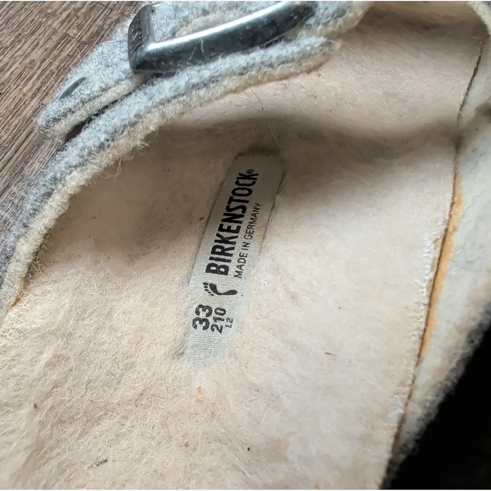 Birkenstock Arizona Rivet Gray Wool Shearling Buckle Sandals Girls Sz EU 33 US 2